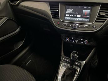 VAUXHALL CROSSLAND X 1.2 Turbo Elite SUV 5dr Petrol Auto Euro 6 (s/s) (130 ps)