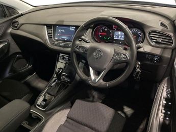 VAUXHALL GRANDLAND X 1.2 Turbo SRi Nav SUV 5dr Petrol Auto Euro 6 (s/s) (130 ps)