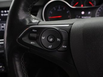 VAUXHALL CROSSLAND 1.2 Turbo Ultimate SUV 5dr Petrol Auto Euro 6 (s/s) (130 ps)
