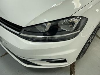 VOLKSWAGEN GOLF 1.0 TSI BlueMotion Tech SE Hatchback 5dr Petrol Manual Euro 6 (s