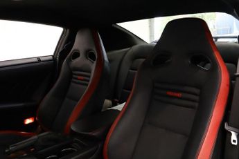 NISSAN GT-R 3.8 V6 Recaro Coupe 2dr Petrol Auto 4WD Euro 6 (570 ps) 4.25 Lit
