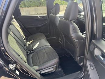 FORD KUGA 2.0 EcoBlue ST-Line X SUV 5dr Diesel Auto AWD Euro 6-2 OWNER CAR