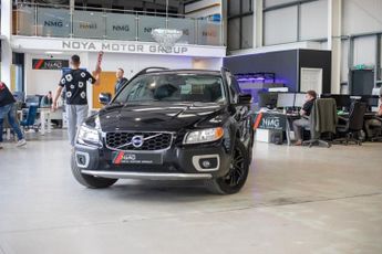 VOLVO XC70 2.4 D5 SE Estate 5dr Diesel Geartronic AWD Euro 5 (215 ps)