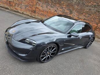 PORSCHE TAYCAN Performance 93.4kWh Sport Turismo 5dr Electric Auto RWD (22kW Ch