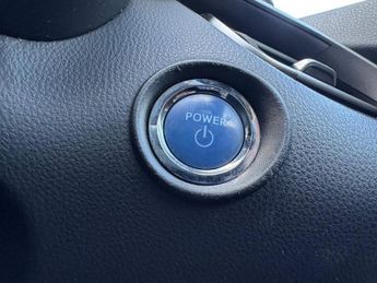 TOYOTA C-HR 1.8 VVT-h GPF Icon SUV 5dr Petrol Hybrid CVT Euro 6 (s/s) (122 p