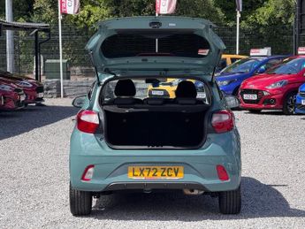 HYUNDAI I10 1.0 Premium 5dr - AUTO!
