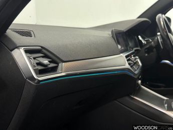 BMW 3 SERIES 2.0 330e 12kWh M Sport Touring 5dr Petrol Plug-in Hybrid Auto Eu