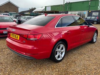 AUDI A4 2.0 TDI Sport Saloon 4dr Diesel S Tronic quattro Euro 6 (s/s) (1