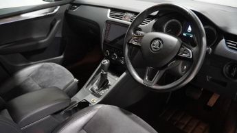 SKODA OCTAVIA 2.0 TDI SE L Estate 5dr Diesel DSG Euro 6 (s/s) (150 ps)
