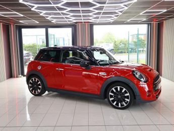 MINI Hatch 2.0 Cooper S Exclusive Hatchback 3dr Petrol Steptronic Euro 6 (s