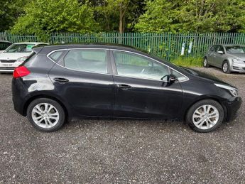 KIA CEED 1.6 CRDi 2 Hatchback 5dr Diesel Auto Euro 5 (126 bhp)