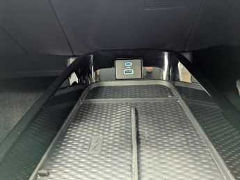 FORD MUSTANG MACH-E Standard Range 70kWh SUV 5dr Electric Automatic (269 ps)