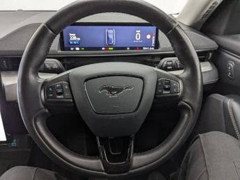 FORD MUSTANG MACH-E Standard Range 70kWh SUV 5dr Electric Automatic (269 ps)