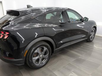 FORD MUSTANG MACH-E Standard Range 70kWh SUV 5dr Electric Automatic (269 ps)