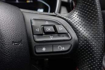 MG MG HS 1.5 T-GDI Exclusive SUV 5dr Petrol DCT Euro 6 (s/s) (162 ps)