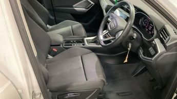 AUDI Q3 1.5 TFSI CoD 35 Sport SUV 5dr Petrol S Tronic Euro 6 (s/s) (150 