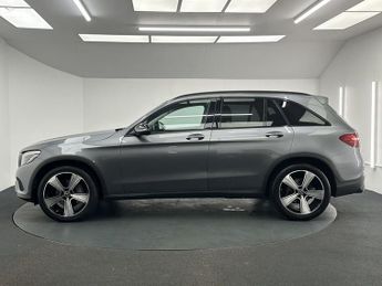 MERCEDES-BENZ GLC 2.1 GLC220d Urban Edition SUV 5dr Diesel G-Tronic+ 4MATIC Euro 6