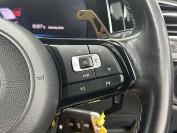 VOLKSWAGEN GOLF 2.0 TSI R Hatchback 5dr Petrol DSG 4Motion Euro 6 (s/s) (300 ps)
