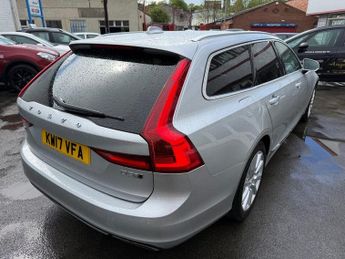 VOLVO V90 2.0 D5 PowerPulse Inscription Pro Estate 5dr Diesel Auto AWD Eur