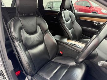 VOLVO V90 2.0 D5 PowerPulse Inscription Pro Estate 5dr Diesel Auto AWD Eur