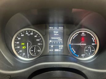 MERCEDES-BENZ EVITO 116 e 66kWh Premium Panel Van 6dr Electric Auto FWD L2 (LWB) (11