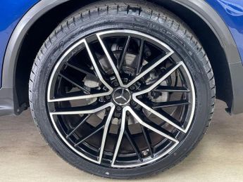 MERCEDES-BENZ GLC 3.0 GLC43 V6 AMG (Premium Plus) SUV 5dr Petrol G-Tronic+ 4MATIC 