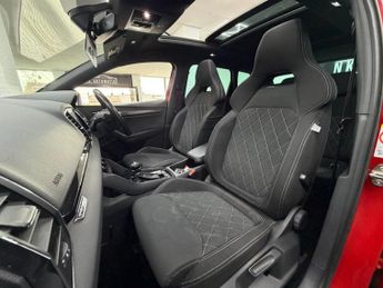 SKODA KAROQ 1.5 TSI ACT SportLine SUV 5dr Petrol DSG 4WD Euro 6 (s/s) (150 p