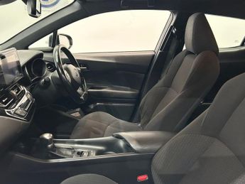 TOYOTA C-HR 1.8 VVT-h Icon SUV 5dr Petrol Hybrid CVT Euro 6 (s/s) (122 ps)