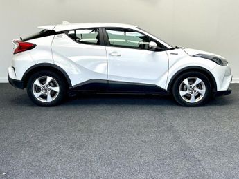 TOYOTA C-HR 1.8 VVT-h Icon SUV 5dr Petrol Hybrid CVT Euro 6 (s/s) (122 ps)