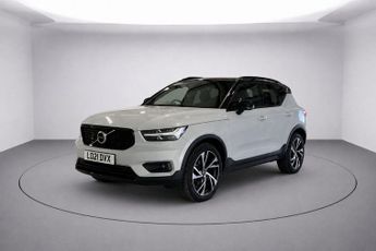 VOLVO XC40 2.0 B4 MHEV R-Design Pro SUV 5dr Petrol Hybrid Auto Euro 6 (s/s)