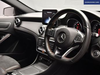 MERCEDES-BENZ GLA 1.6 GLA200 AMG Line (Premium) SUV 5dr Petrol 7G-DCT Euro 6 (s/s)