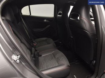 MERCEDES-BENZ GLA 1.6 GLA200 AMG Line (Premium) SUV 5dr Petrol 7G-DCT Euro 6 (s/s)