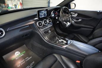 MERCEDES-BENZ C-CLASS Mercedes-Benz C Class 2.1 C250d AMG Line (Premium) Saloon 4dr Di
