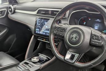 MG MG ZS 72.6kWh Trophy Connect Long Range SUV 5dr Electric Auto (156 ps)
