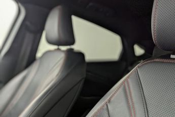 FORD MUSTANG MACH-E Standard Range 70kWh SUV 5dr Electric Automatic AWD (269 ps)
