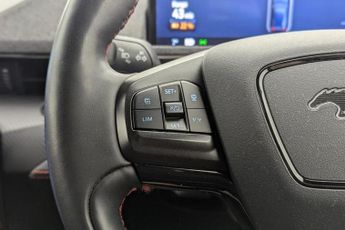 FORD MUSTANG MACH-E Standard Range 70kWh SUV 5dr Electric Automatic AWD (269 ps)