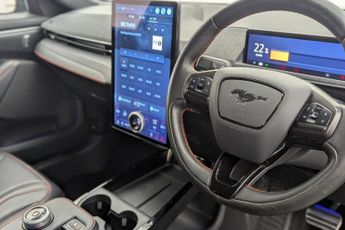 FORD MUSTANG MACH-E Standard Range 70kWh SUV 5dr Electric Automatic AWD (269 ps)