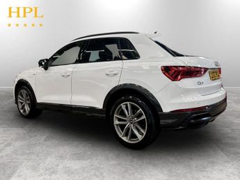 AUDI Q3 1.5 TFSI CoD 35 Black Edition SUV 5dr Petrol S Tronic Euro 6 (s/