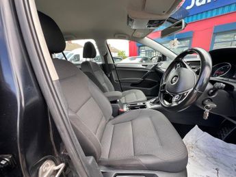 VOLKSWAGEN GOLF 1.6 TDI BlueMotion Tech Match Edition DSG Euro 6 (s/s) 5dr
