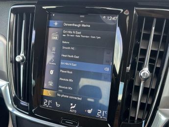 VOLVO S90 2.0 D4 Momentum Saloon 4dr Diesel Auto Euro 6 (s/s) (190 ps)