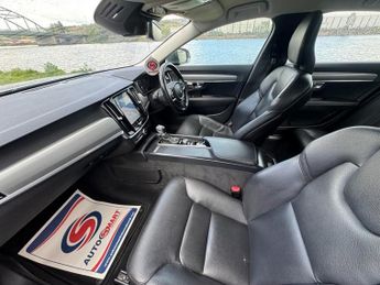 VOLVO S90 2.0 D4 Momentum Saloon 4dr Diesel Auto Euro 6 (s/s) (190 ps)
