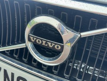 VOLVO S90 2.0 D4 Momentum Saloon 4dr Diesel Auto Euro 6 (s/s) (190 ps)