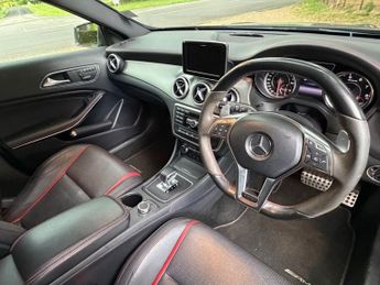 MERCEDES-BENZ GLA 2.0 GLA45 AMG SUV 5dr Petrol SpdS DCT 4MATIC Euro 6 (s/s) (360 p