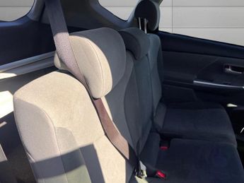 TOYOTA PRIUS+ 1.8 VVT-h Icon MPV 5dr Petrol Hybrid CVT Euro 5 (s/s) (136 ps)