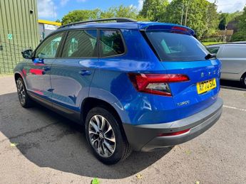 SKODA KAROQ 1.5 TSI ACT SE Drive SUV 5dr Petrol DSG Euro 6 (s/s) (150 ps)