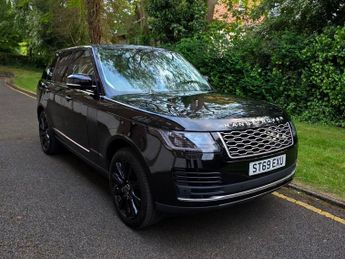 Land Rover Range Rover 2.0 P400e 12.4kWh GPF Vogue SUV 5dr Petrol Plug-in Hybrid Auto 4