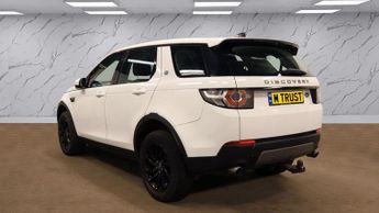 LAND ROVER DISCOVERY SPORT 2.0 TD4 SE Tech SUV 5dr Diesel Auto 4WD Euro 6 (s/s) (180 ps)