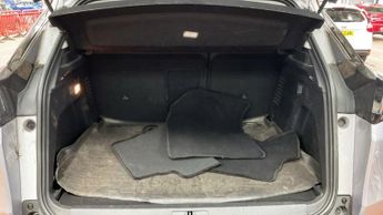 PEUGEOT 3008 1.6 THP Allure SUV 5dr Petrol EAT Euro 6 (s/s) (165 ps)
