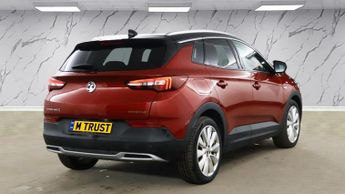 VAUXHALL GRANDLAND X 1.6 13.2kWh Ultimate Nav SUV 5dr Petrol Plug-in Hybrid Auto 4WD 