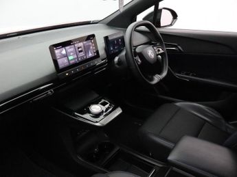 MG MG 4 64kWh Trophy Long Range Hatchback 5dr Electric Auto (203 ps)